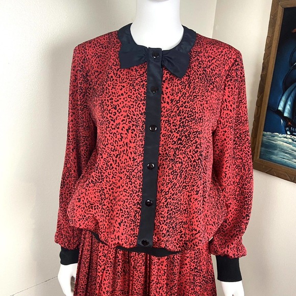 Vintage 80s Red Leopard Bow Secretary Midi Dress Pleated M Medium 1980s - Picture 3 of 10